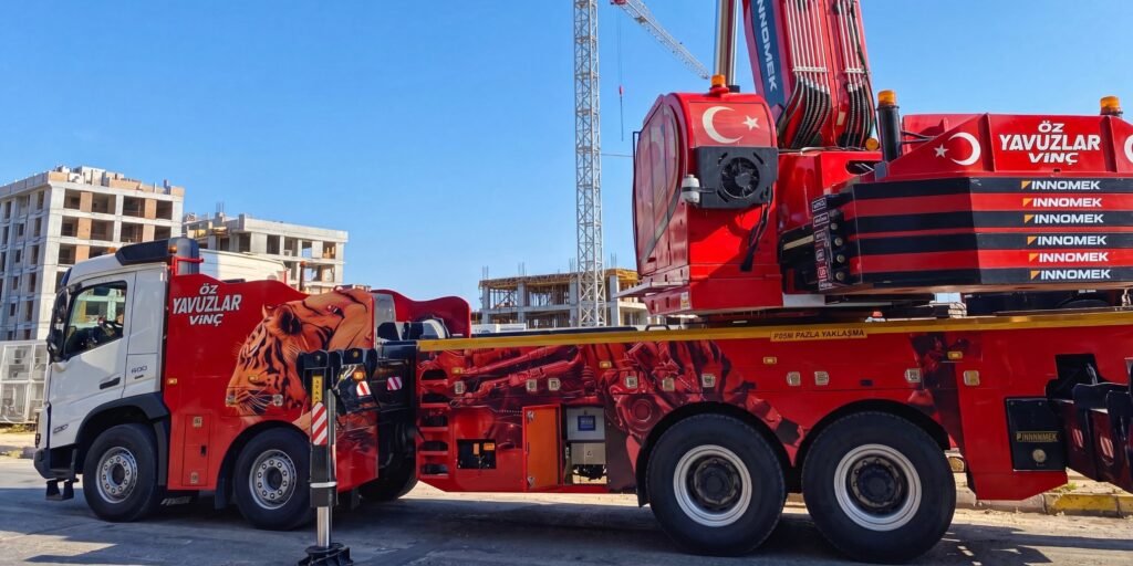 Öz Yavuzlar Vinç mobil vinç kiralama aracı - İstanbul şantiye çalışması