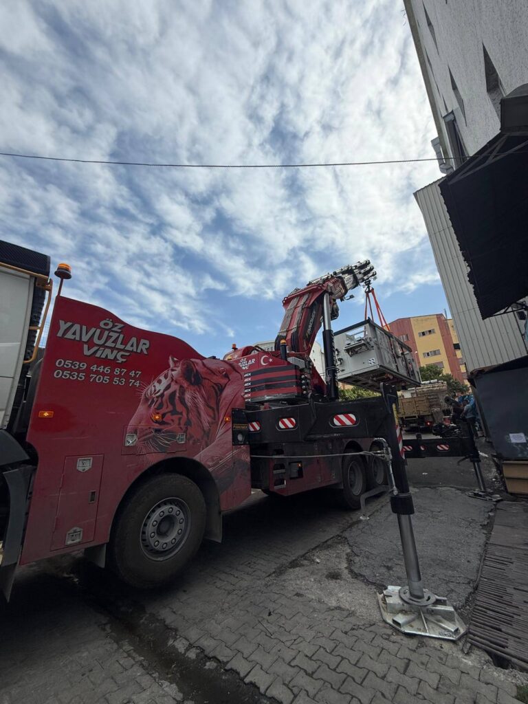 Avcılar'da balkon makinesi fabrika yerleştirme - İstanbul, Öz Yavuzlar Vinç